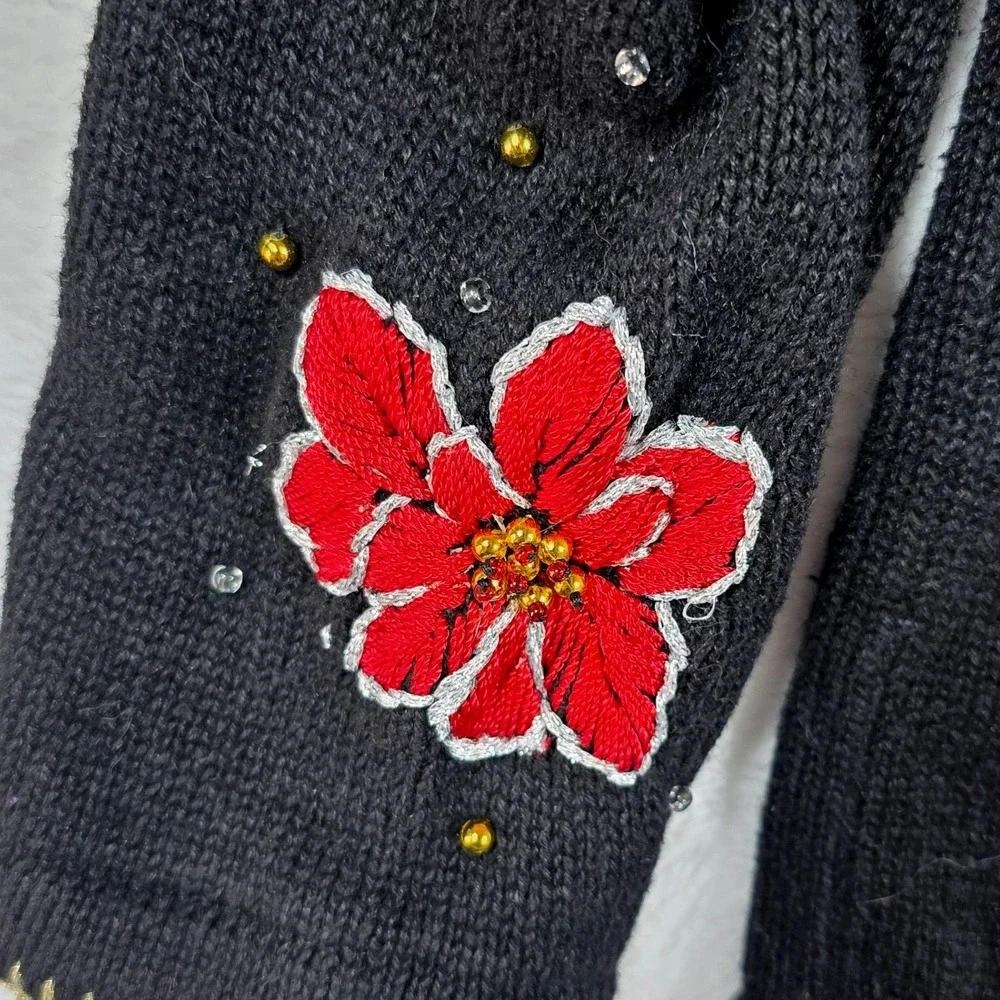 Vintage Reference Point Christmas Poinsettia Beaded Embroidered Cardigan Sweater